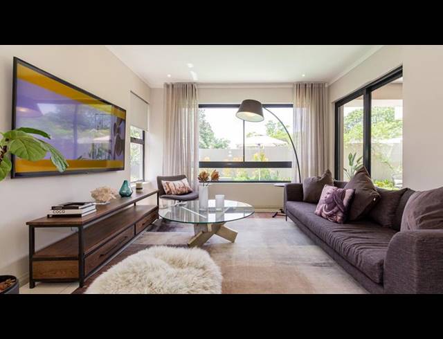 3 BEDROOM HOUSE FOR SALE IN LONEHILL